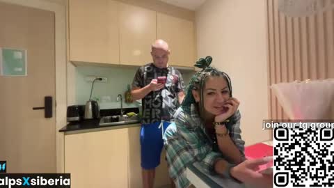 Dan  Nati online show from 8, 4, 2026