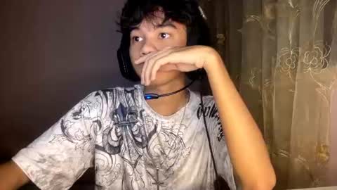 alt_femboy online show from 16, 6, 2026