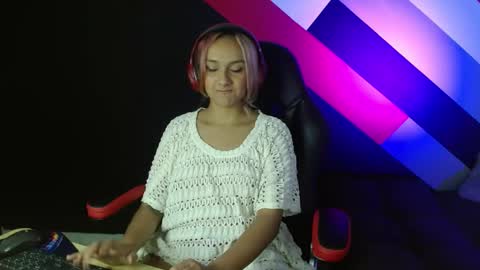 Alter  online show from 10, 1, 2025