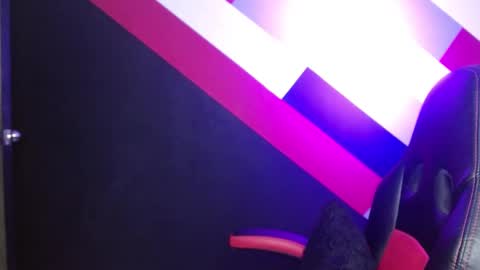 Alter  online show from 3, 2, 2025