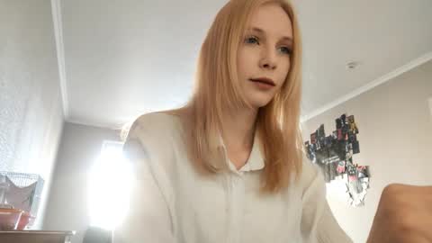 Snapshot of altheadoyel chatting on 13, 9, 2025 May online show from 13, 9, 2025