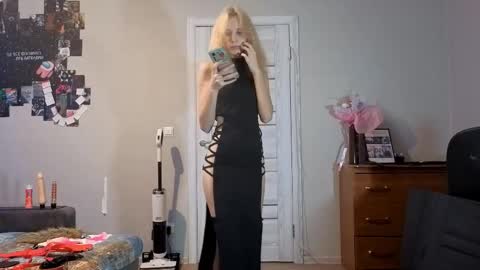 Snapshot of altheadoyel chatting on 30, 11, 2025 May online show from 30, 11, 2025