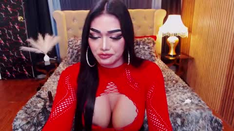 Alura Jhenson online show from 4, 3, 2025