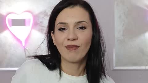 alyarei online show from 9, 11, 2025