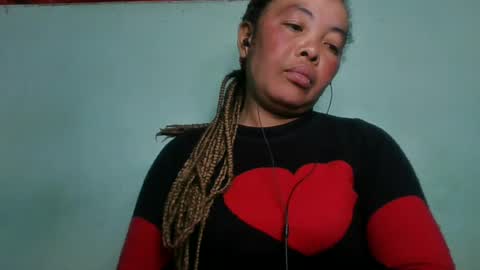 Snapshot of alypierette chatting on 20, 6, 2026 alypierette online show from 20, 6, 2026