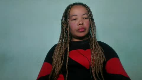 Snapshot of alypierette chatting on 7, 7, 2026 alypierette online show from 7, 7, 2026