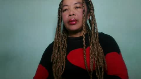 Snapshot of alypierette chatting on 13, 7, 2026 alypierette online show from 13, 7, 2026