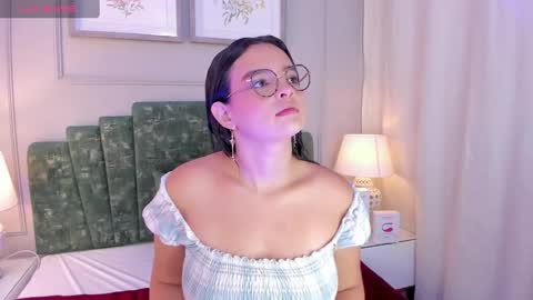Snapshot of alys_baker chatting on 30, 1, 2025 Alys online show from 30, 1, 2025