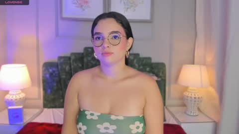 Snapshot of alys_baker chatting on 9, 2, 2025 Alys online show from 9, 2, 2025