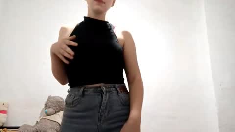 Zara online show from 22, 12, 2025