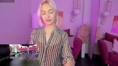 Alysia online show from 14, 9, 2025