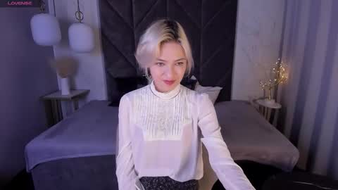 Alysia online show from 17, 10, 2025