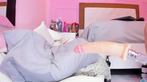 alysonjackson online show from 16, 4, 2026