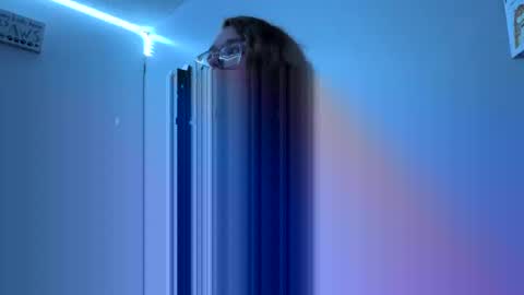 Lily online show from 18, 9, 2025