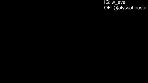 Snapshot of alyssa_houston chatting on 29, 10, 2025 Alyssa Ig lw eve online show from 29, 10, 2025