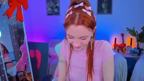 Snapshot of alyssa_smitt chatting on 6, 2, 2025 alyssa_smitt online show from 6, 2, 2025