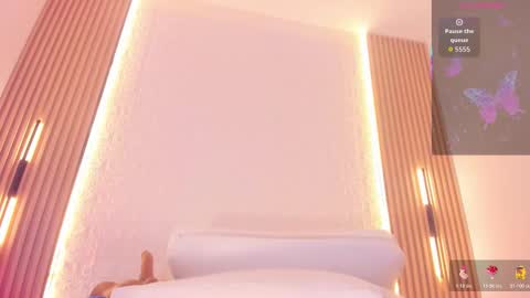 Snapshot of alyssa_vargas chatting on 3, 12, 2025 alyssa online show from 3, 12, 2025