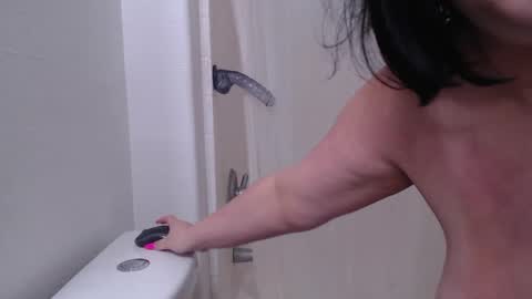 Alyssiaamorexo online show from 5, 3, 2025