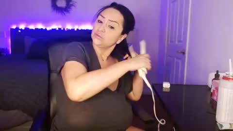 Alyssiaamorexo online show from 23, 3, 2026