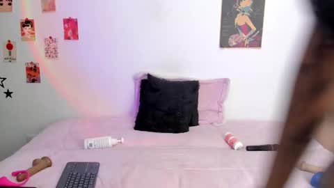    online show from 8, 3, 2025