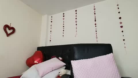 Snapshot of amabella_w chatting on 18, 2, 2025 Isabella online show from 18, 2, 2025