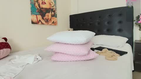 Snapshot of amabella_w chatting on 25, 2, 2025 Isabella online show from 25, 2, 2025