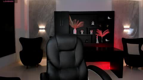 Amaia Haywood online show from 28, 9, 2025