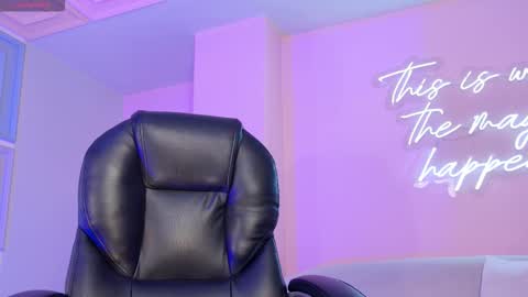 Amaia Haywood online show from 12, 11, 2025