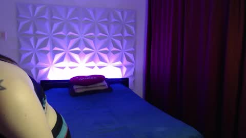 Amalett online show from 17, 4, 2026