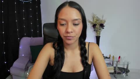 Amalia cruss online show from 9, 2, 2025