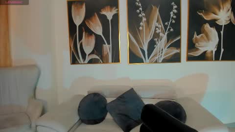 Amalia cruss online show from 25, 3, 2026