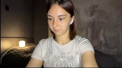 Snapshot of amalia_lambert13 chatting on 28, 7, 2026 amalia_lambert13 online show from 28, 7, 2026