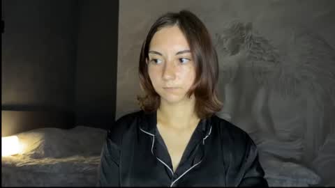 Snapshot of amalia_lambert13 chatting on 6, 8, 2026 amalia_lambert13 online show from 6, 8, 2026