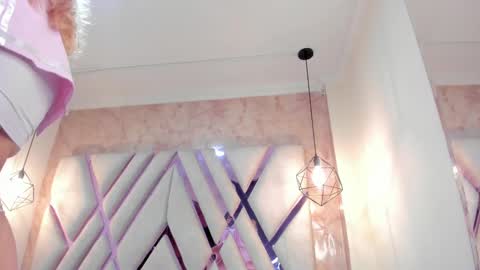 Amalia Im Back See you soon this January 7 at 10 pm Colombia time online show from 28, 1, 2025