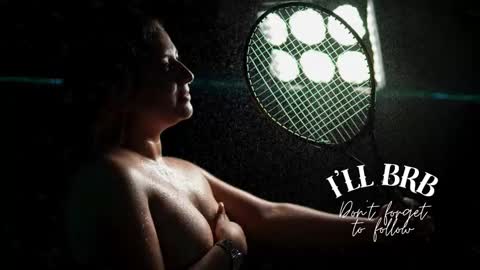 Amalia Im Back See you soon this January 7 at 10 pm Colombia time online show from 21, 12, 2025