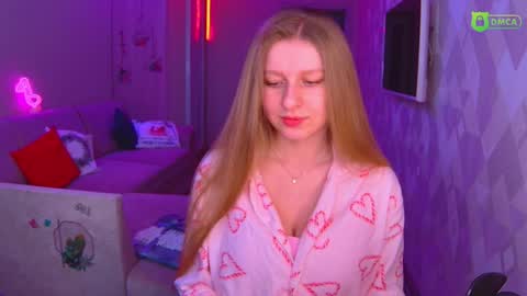 Snapshot of amaliaqueen999 chatting on 25, 12, 2024 Amalia online show from 25, 12, 2024