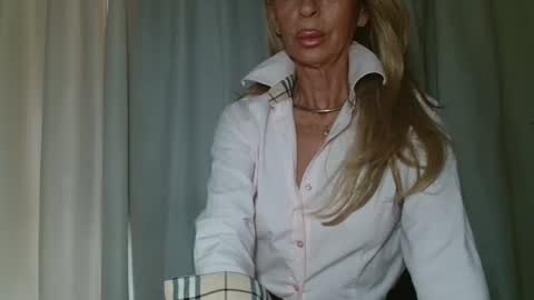 Snapshot of amanda0803 chatting on 26, 2, 2025 Angel or Demon online show from 26, 2, 2025