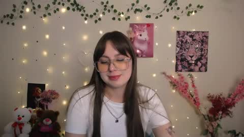 Snapshot of amanda_bright_ chatting on 3, 6, 2026 amanda_bright_ online show from 3, 6, 2026