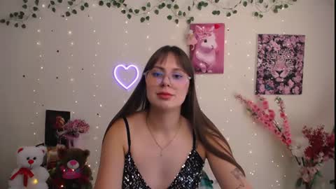 Snapshot of amanda_bright_ chatting on 16, 7, 2026 amanda_bright_ online show from 16, 7, 2026