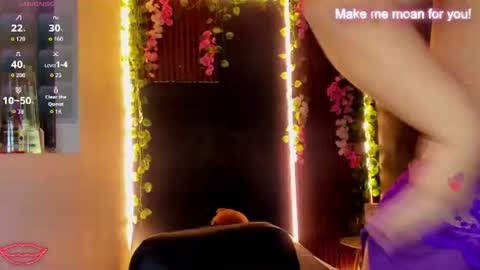 Snapshot of amanda_mooree_ chatting on 11, 7, 2026 Amanda Moore online show from 11, 7, 2026