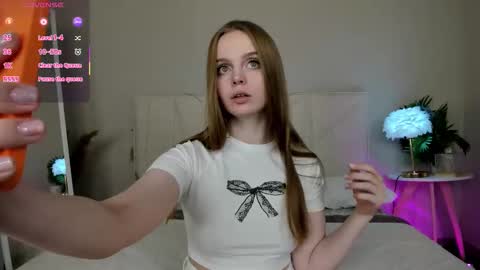 Snapshot of amanda_stele chatting on 5, 11, 2025 Amanda online show from 5, 11, 2025