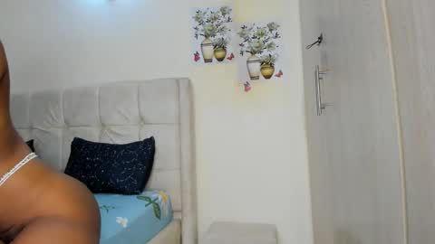 Amanda tint online show from 15, 2, 2026