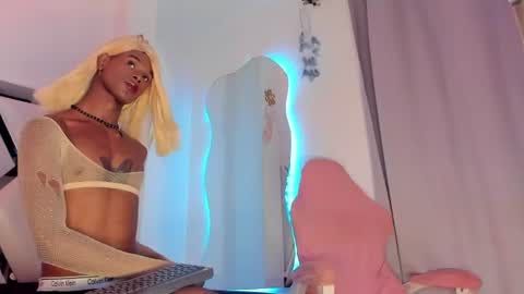 Snapshot of amandaa_fox_ chatting on 25, 6, 2026 amandaa_fox_ online show from 25, 6, 2026