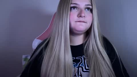 Amandha online show from 5, 2, 2025