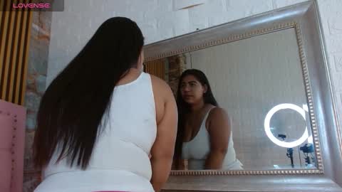 amara__hank online show from 10, 11, 2025