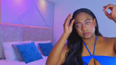 Snapshot of amara_queen_ chatting on 10, 6, 2026 Amara online show from 10, 6, 2026