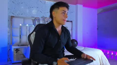 Snapshot of amarantablonde chatting on 5, 10, 2025 amarantablonde online show from 5, 10, 2025