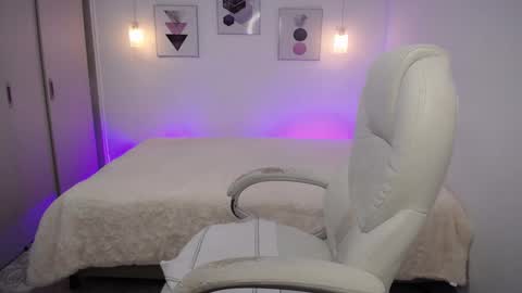 Snapshot of amarantha_ross chatting on 18, 12, 2024 Amarantha online show from 18, 12, 2024