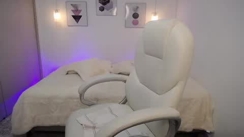 Snapshot of amarantha_ross chatting on 10, 1, 2025 Amarantha online show from 10, 1, 2025