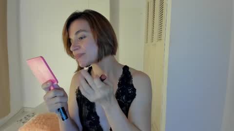 Amarantha online show from 8, 3, 2025